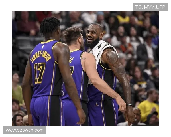 NBA今日战报：詹姆斯复出助湖人轻取勇士，字母哥三双带领雄鹿击败热火 - 副本 (2) - 副本