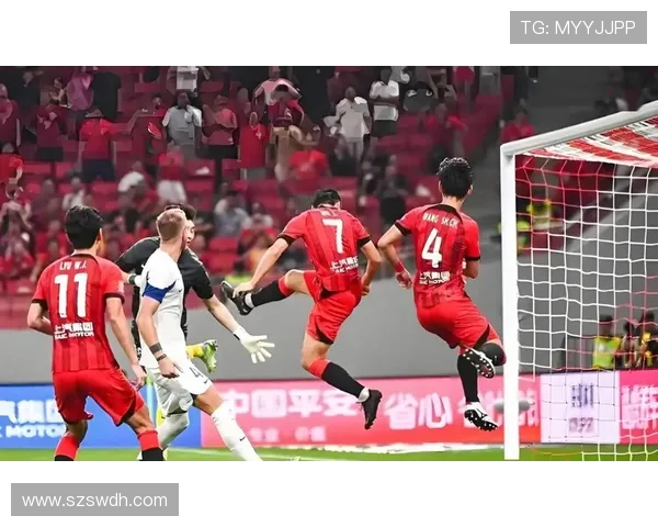 中超激战再起:最新比赛结果揭晓,豪门纷纷迎来胜利与挑战 - 副本 中超激战再起:最新比赛结果揭晓,豪门纷纷迎来胜利与挑战 - 副本